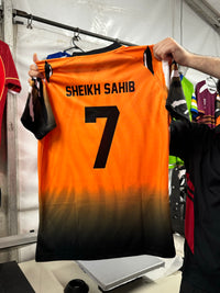 Load image into Gallery viewer, Personalised Wests Tigers Supporter Bundle (Official Jersey + Ball Pack)
