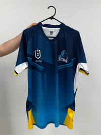 Load image into Gallery viewer, Personalised Gold Coast Titans NRL Jersey
