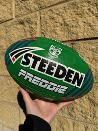 Load image into Gallery viewer, Personalised New Zealand Warriors Supporter Bundle (Official Jersey + Ball Pack)
