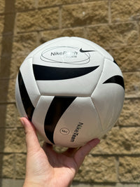 Load image into Gallery viewer, Personalised White Nike Pitch Ball (Size 4, 5)
