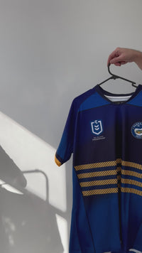 Load and play video in Gallery viewer, Personalised Parramatta Eels NRL Jersey
