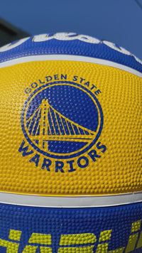 Load and play video in Gallery viewer, Personalised NBA Official Golden State Warriors Team Basketball (Size 7)
