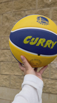 Load and play video in Gallery viewer, Personalised NBA Official Golden State Warriors Team Basketball (Size 7)
